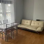First Floor 1 Bed Apartment With Lounge And Kitchen