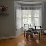 First Floor 1 Bed Apartment With Lounge And Kitchen